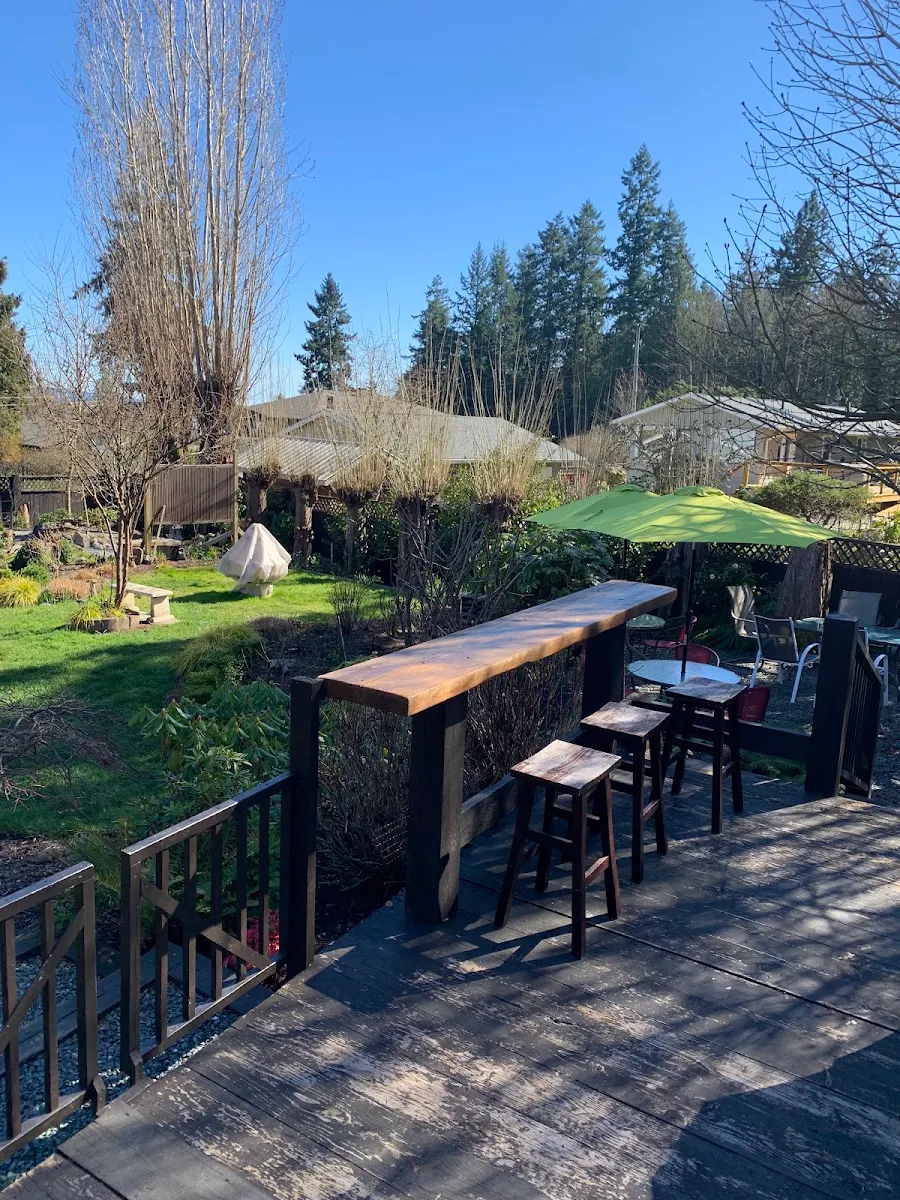 Vibe, Owl's Nest Bakery and Bistro (Saltair)