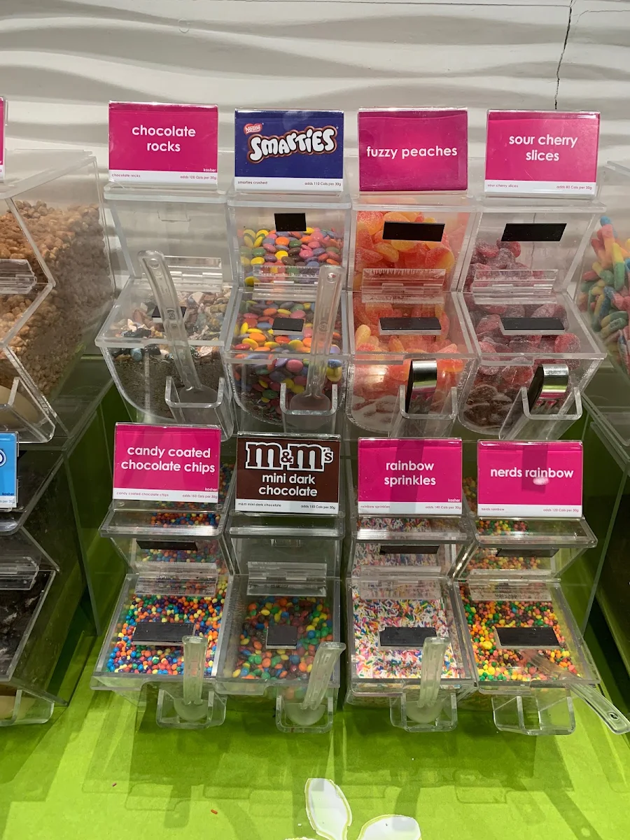Menu, Menchie's