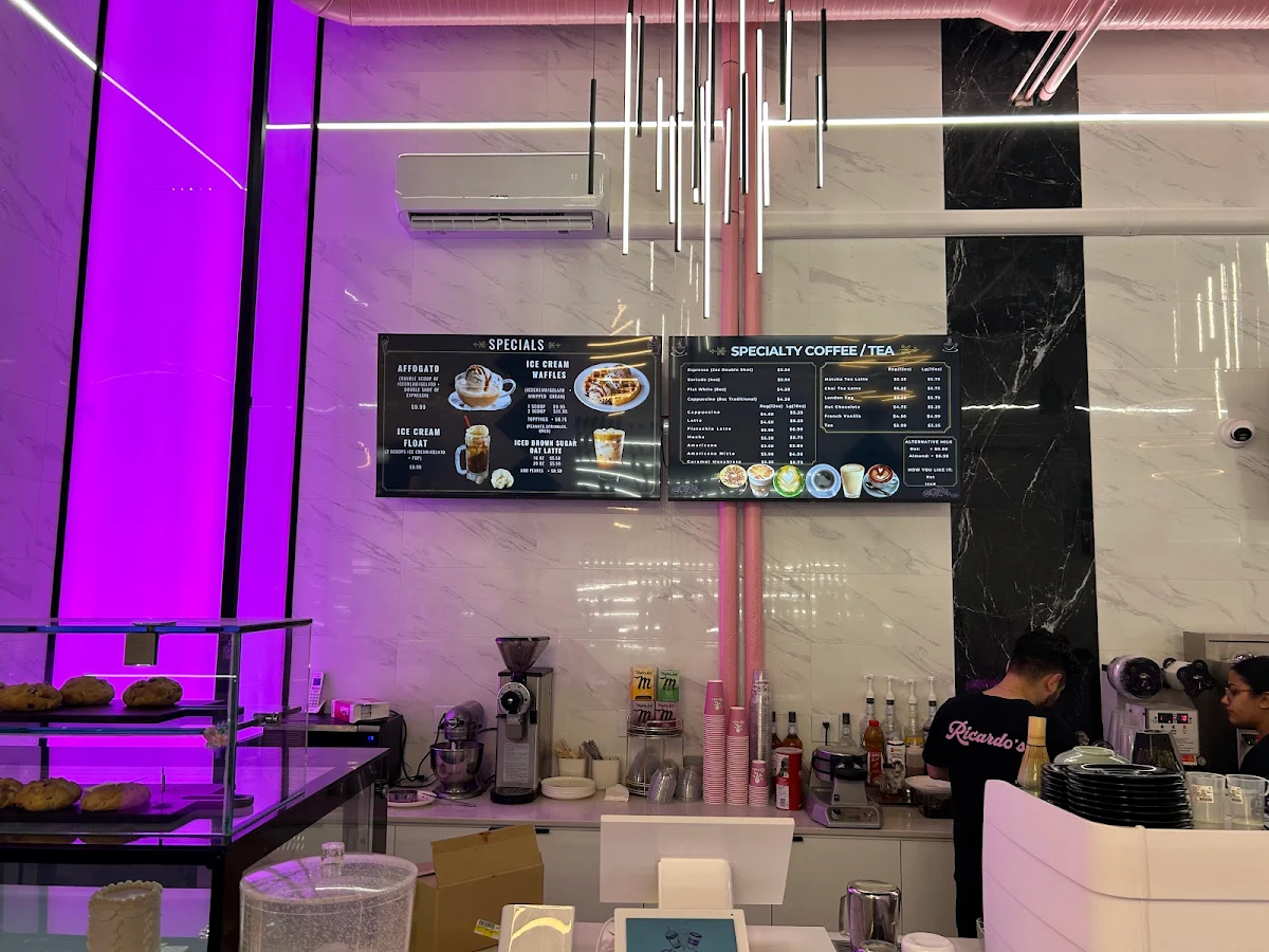 Menu, Ricardo’s (Bubble Tea, Ice Cream, Coffee) - Granville