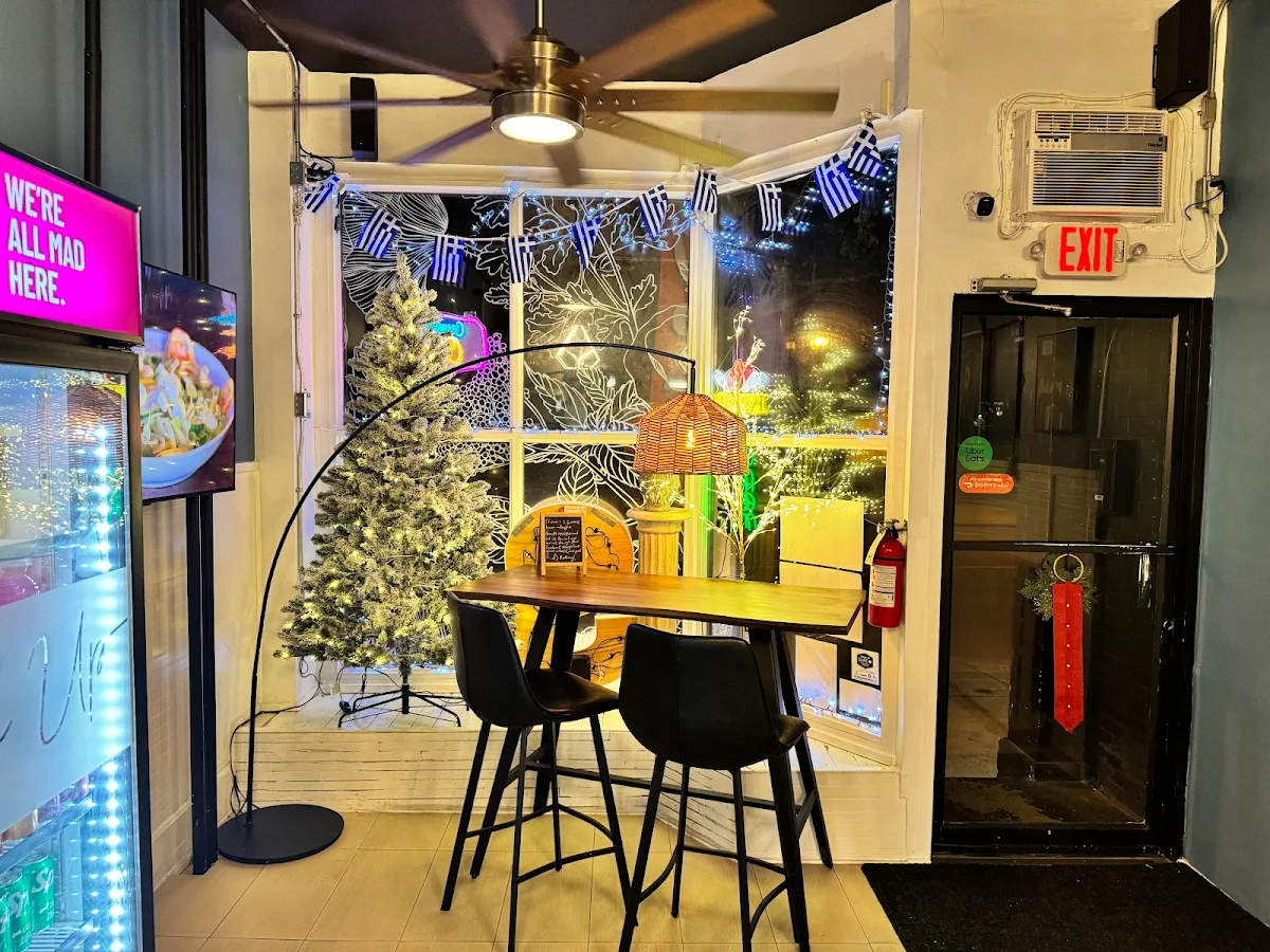 Vibe, Bacchus Greek Grill