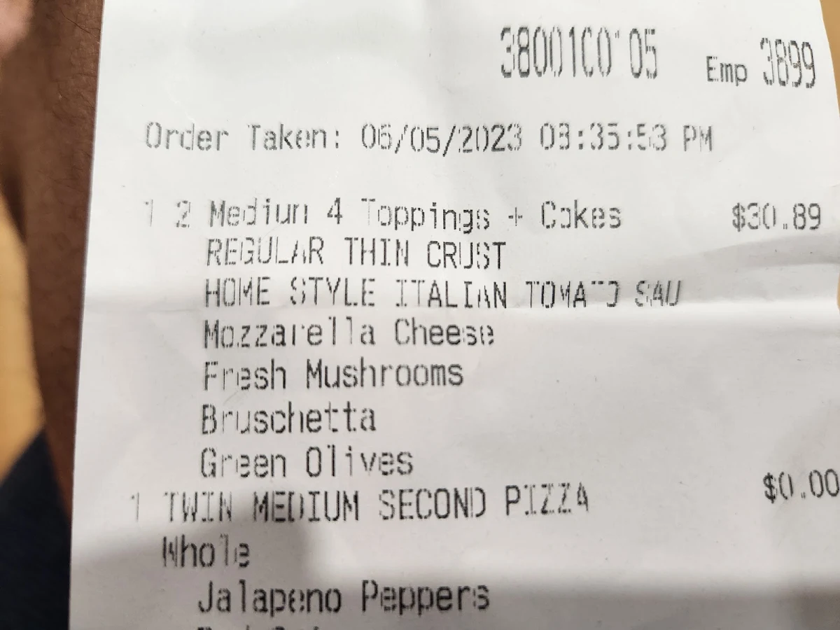 Menu, Pizza Pizza