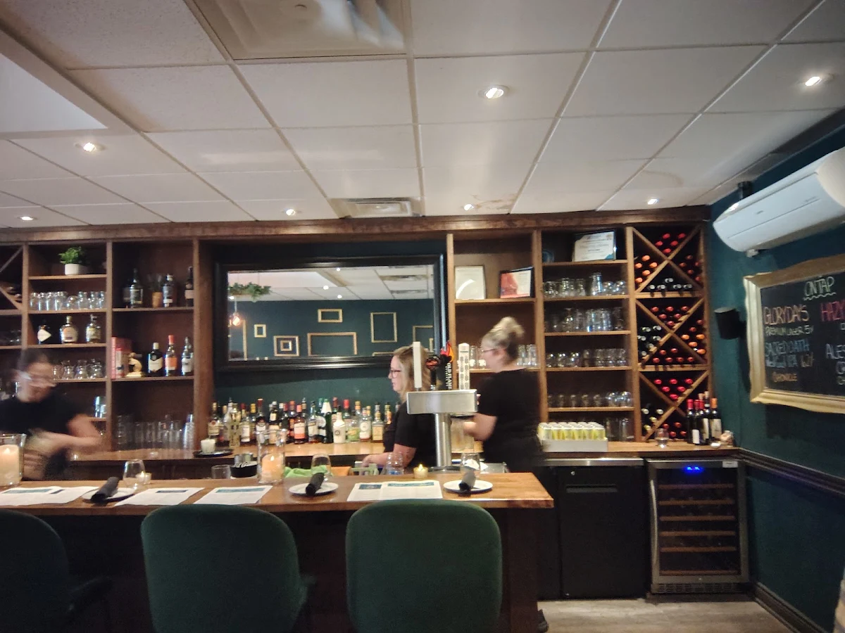 Vibe, Three Six Kitchen