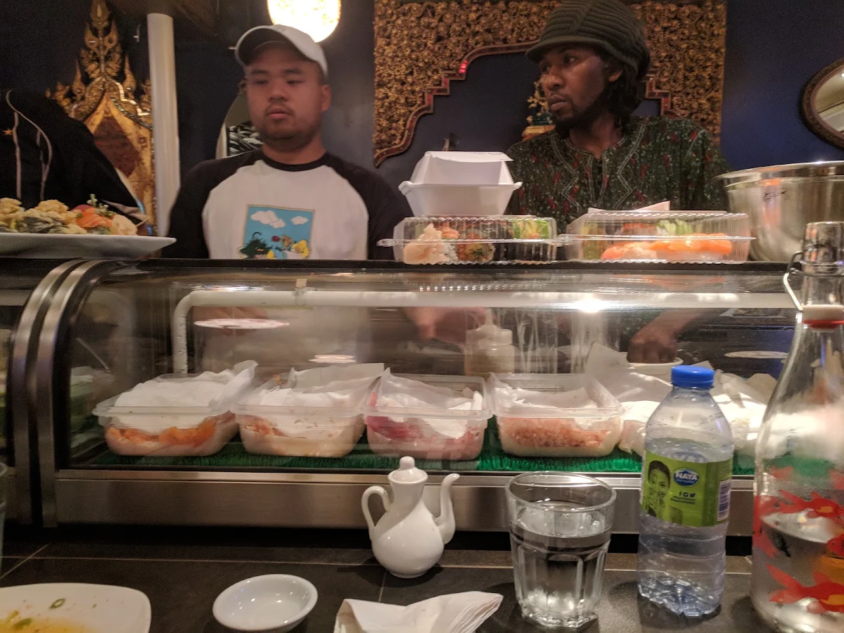 Vibe, Saint Sushi Plateau