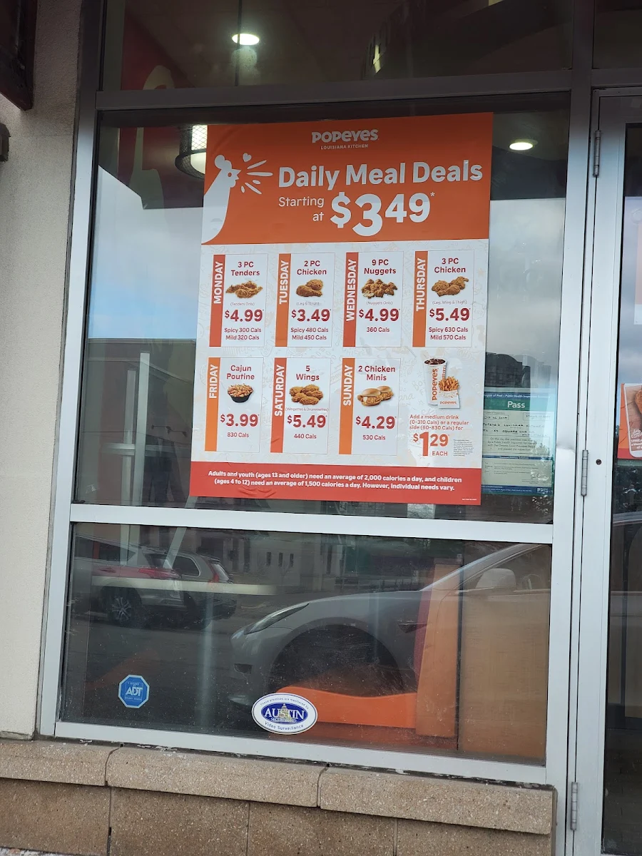 Menu, Popeyes Louisiana Kitchen