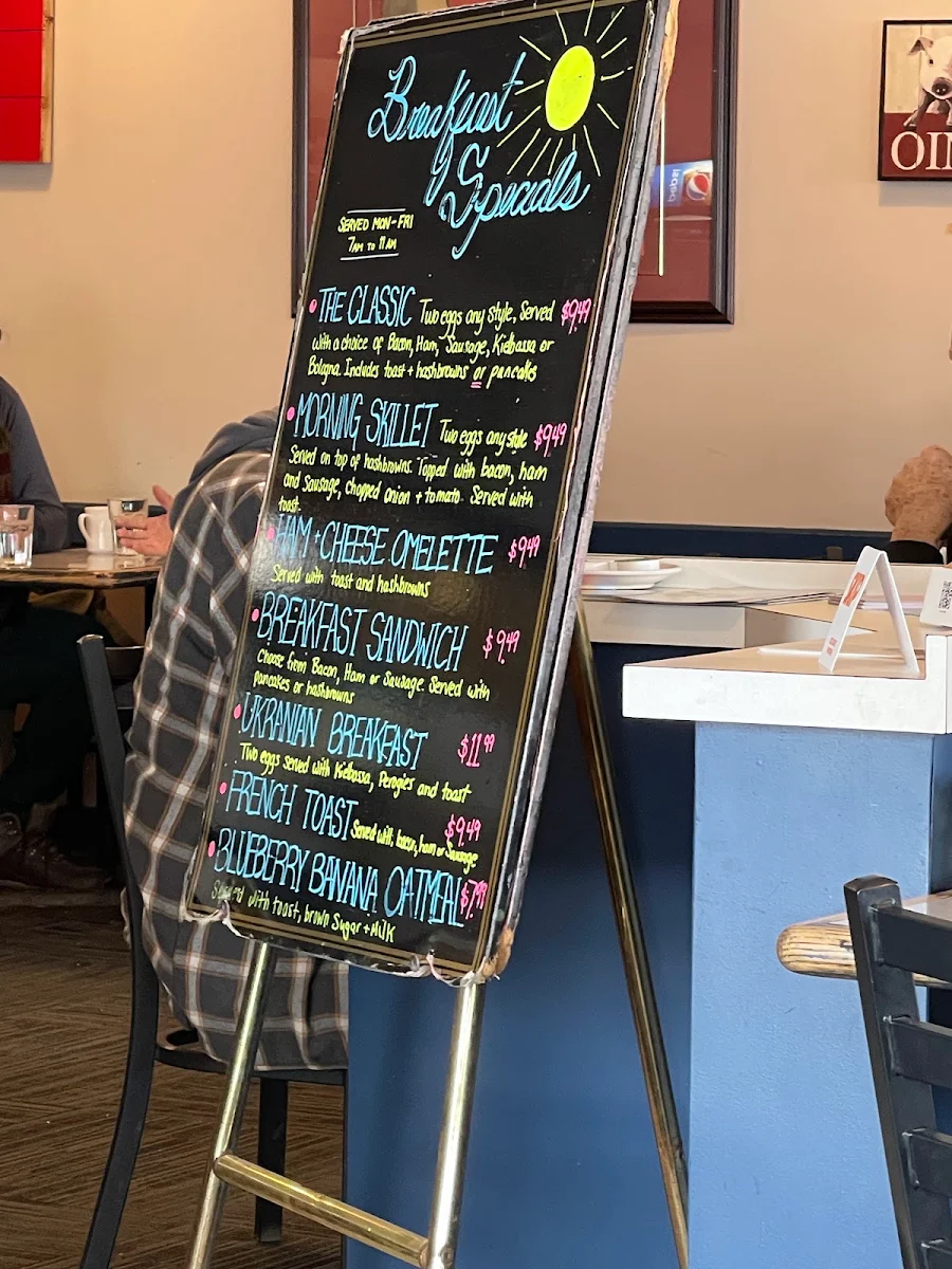 Menu, Seine River Cafe