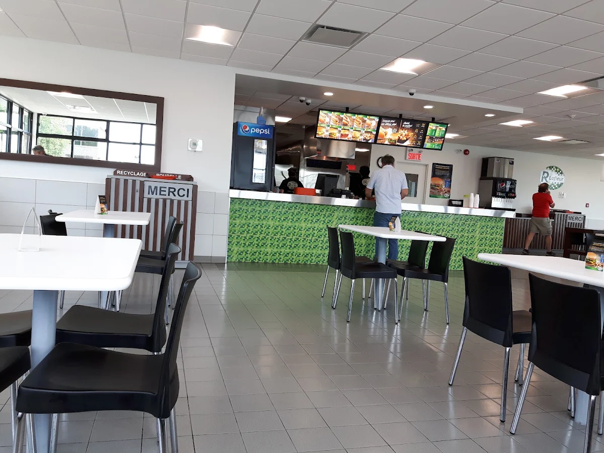 Vibe, Restaurant Lafleur