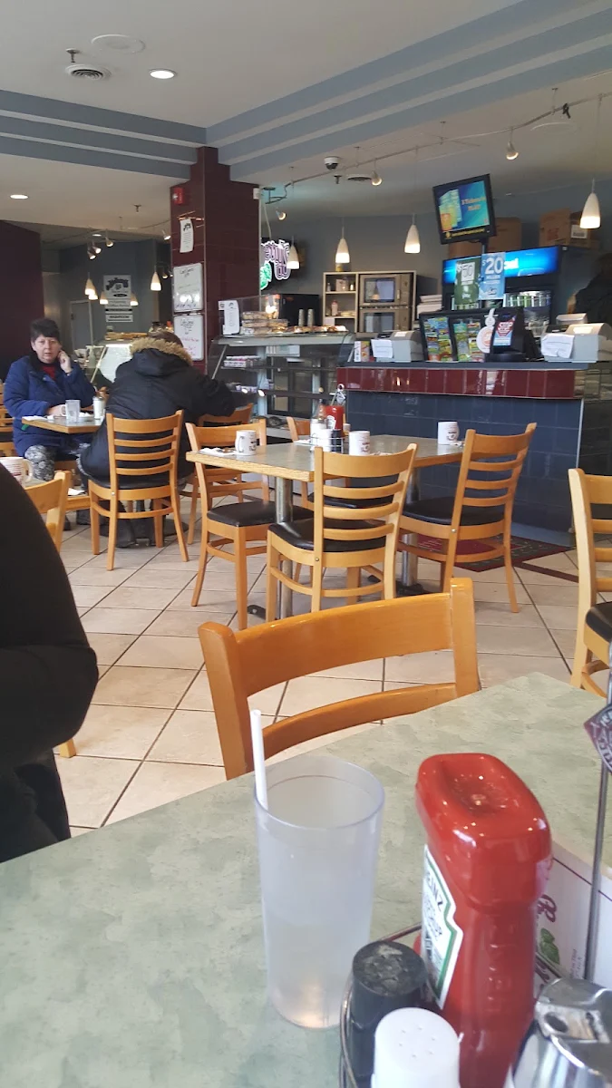 Vibe, Mulberry's Restaurant and Catering