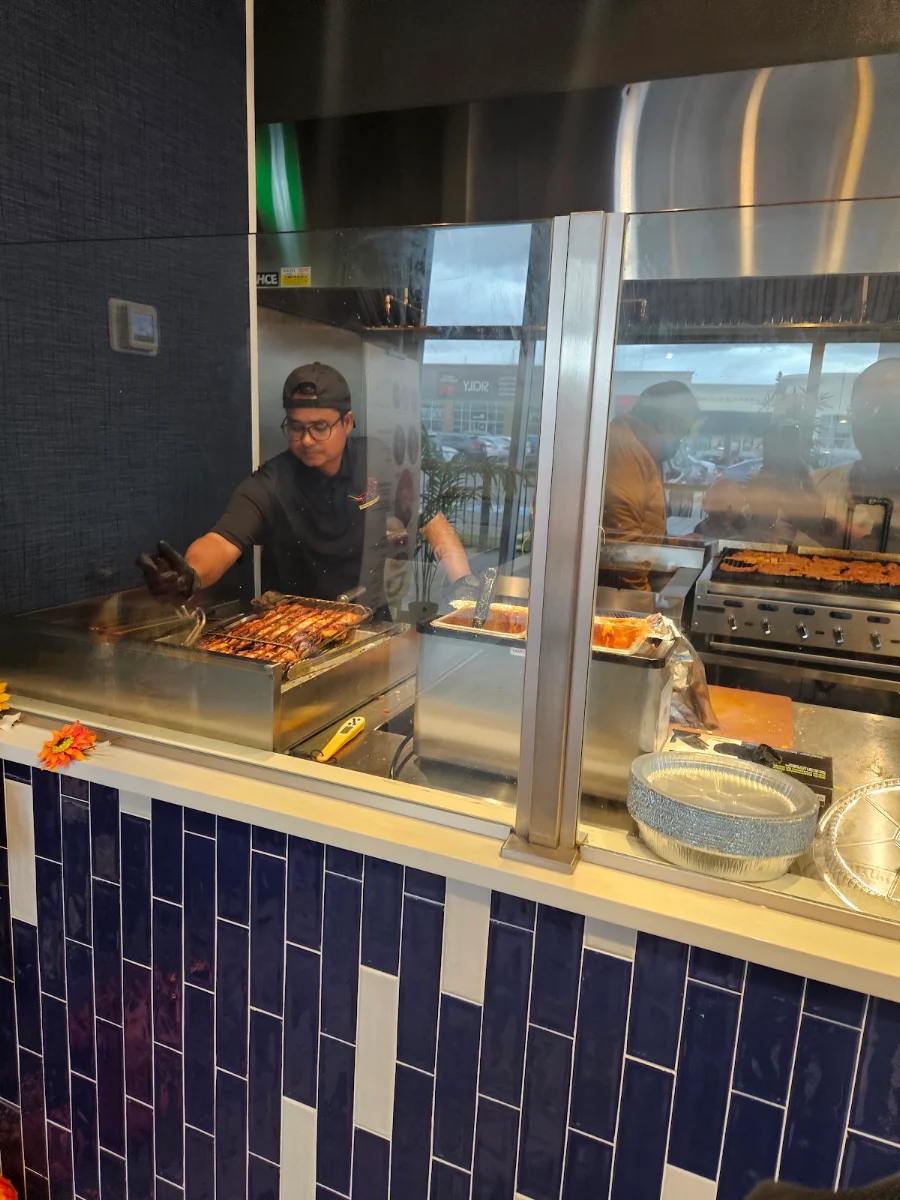 Vibe, Rôtisserie Piri Piri (Marché Central)