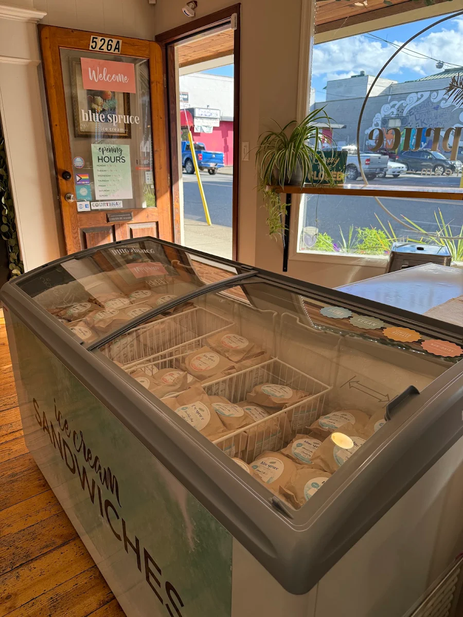 Vibe, Blue Spruce Ice Cream