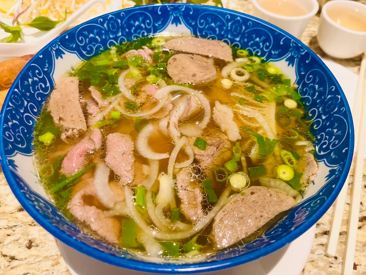 Food & drink, Thành Hưng Vietnamese Restaurant