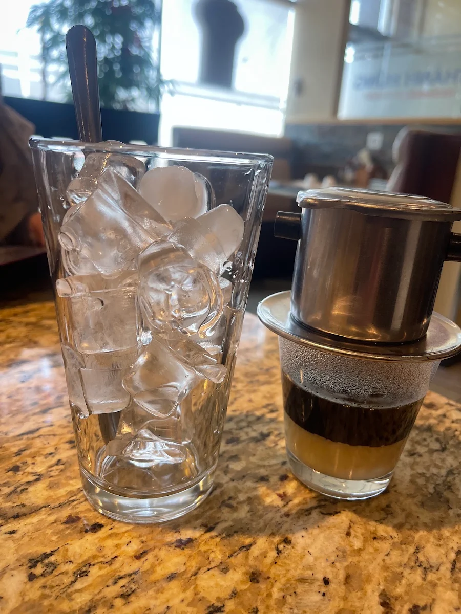 Food & drink, Thành Hưng Vietnamese Restaurant