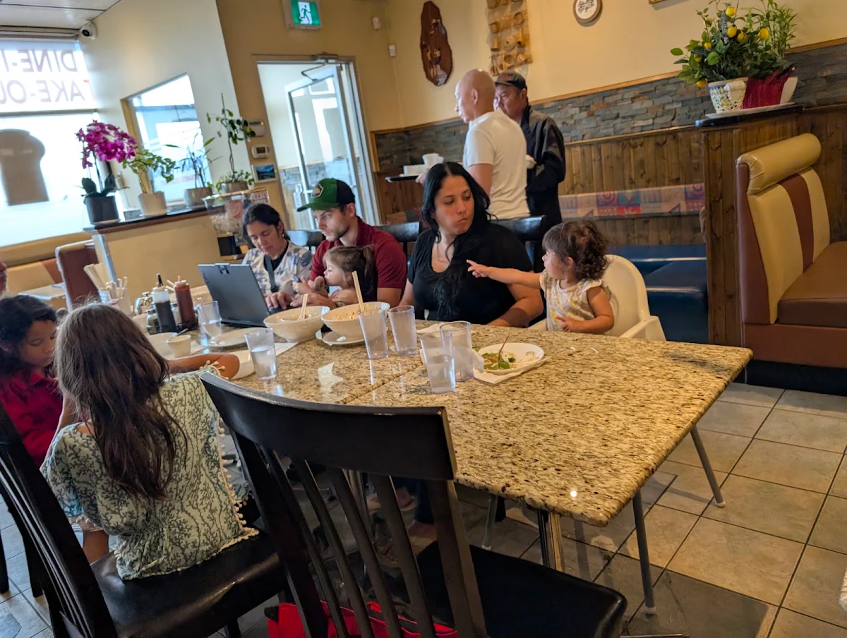 Vibe, Thành Hưng Vietnamese Restaurant