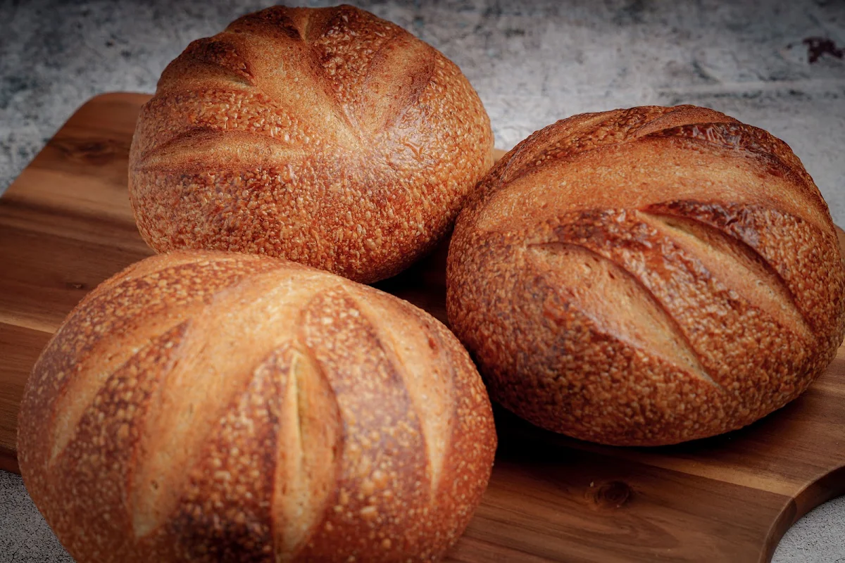 Food & drink, Masisseo-Eh Bakery & K-Restaurant Inc.