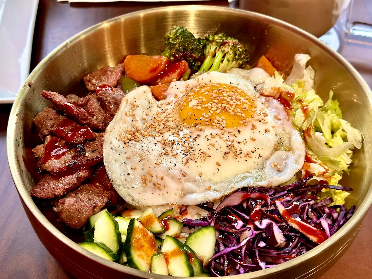 Food & drink, Masisseo-Eh Bakery & K-Restaurant Inc.