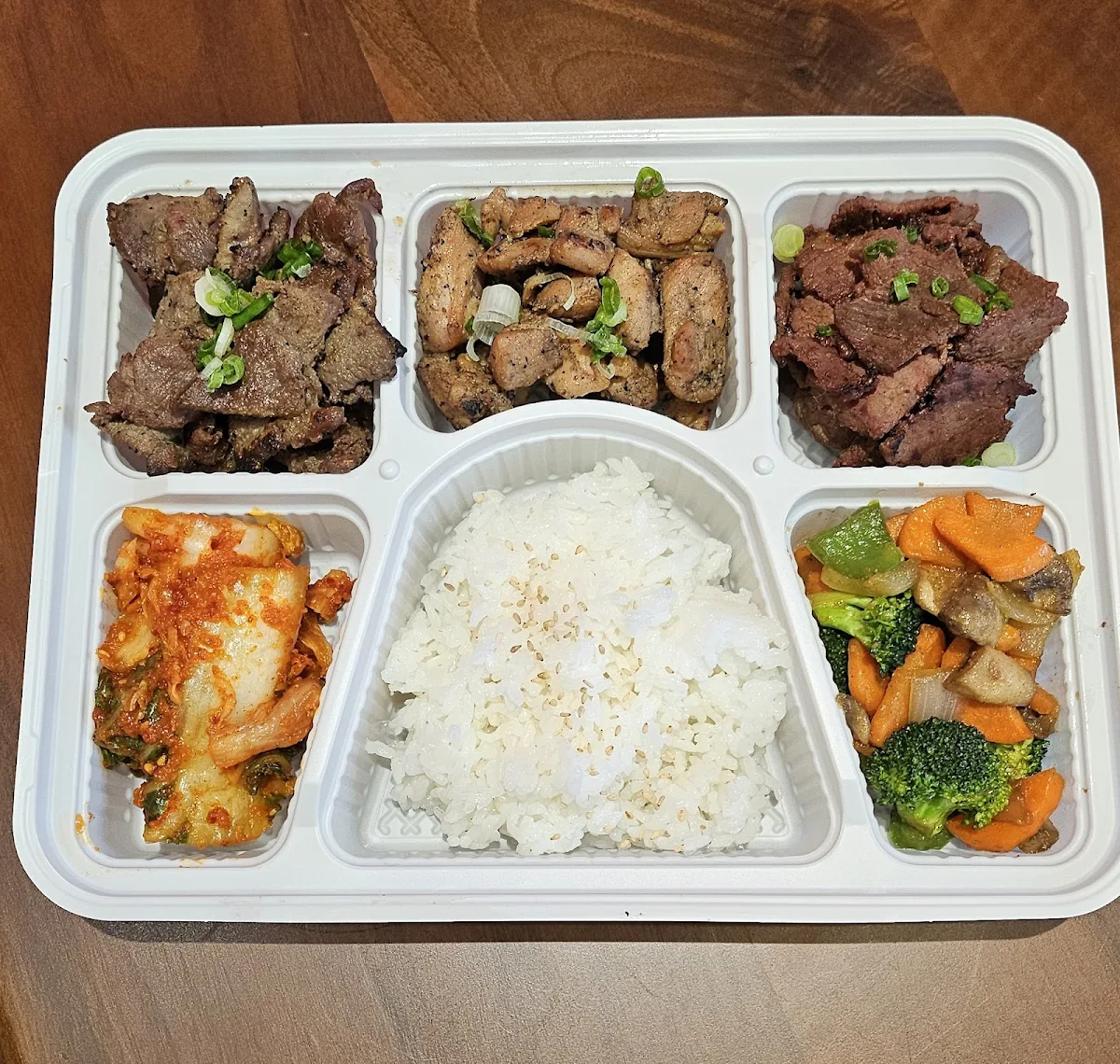 Food & drink, Masisseo-Eh Bakery & K-Restaurant Inc.
