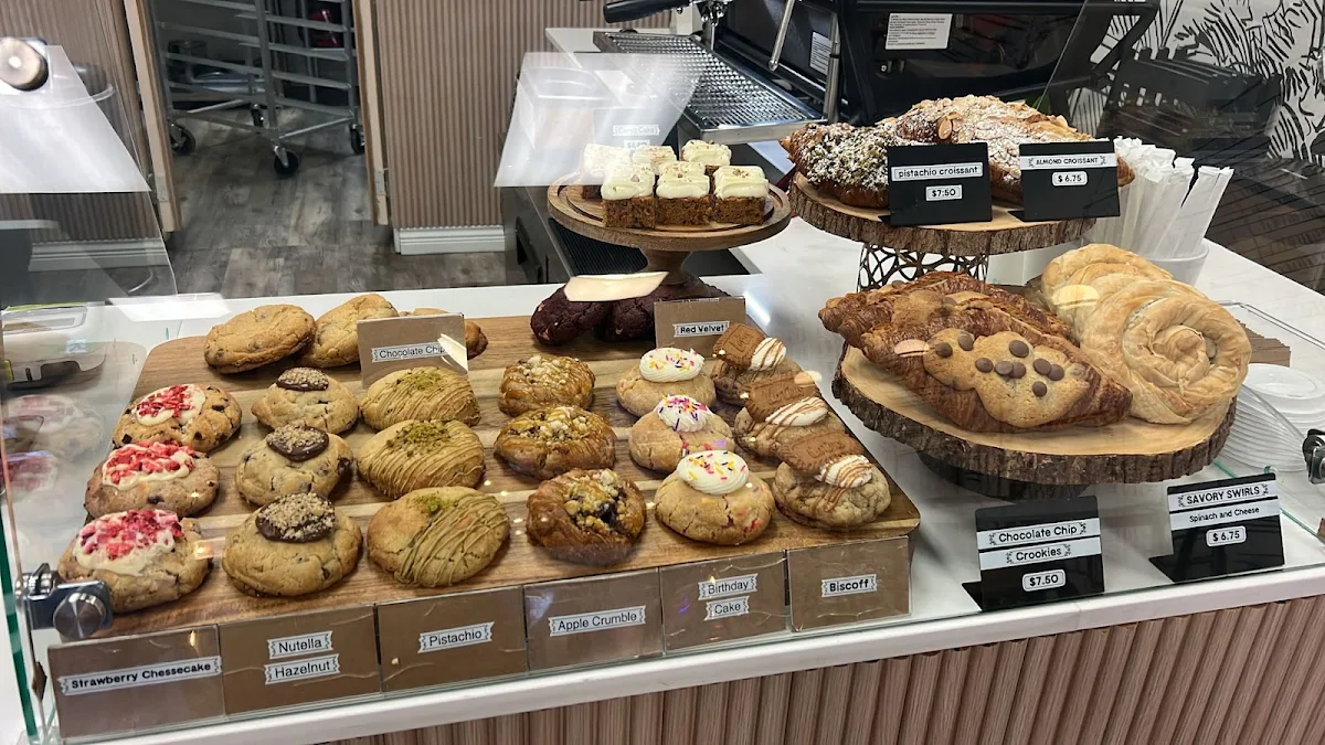 Food & drink photo 1