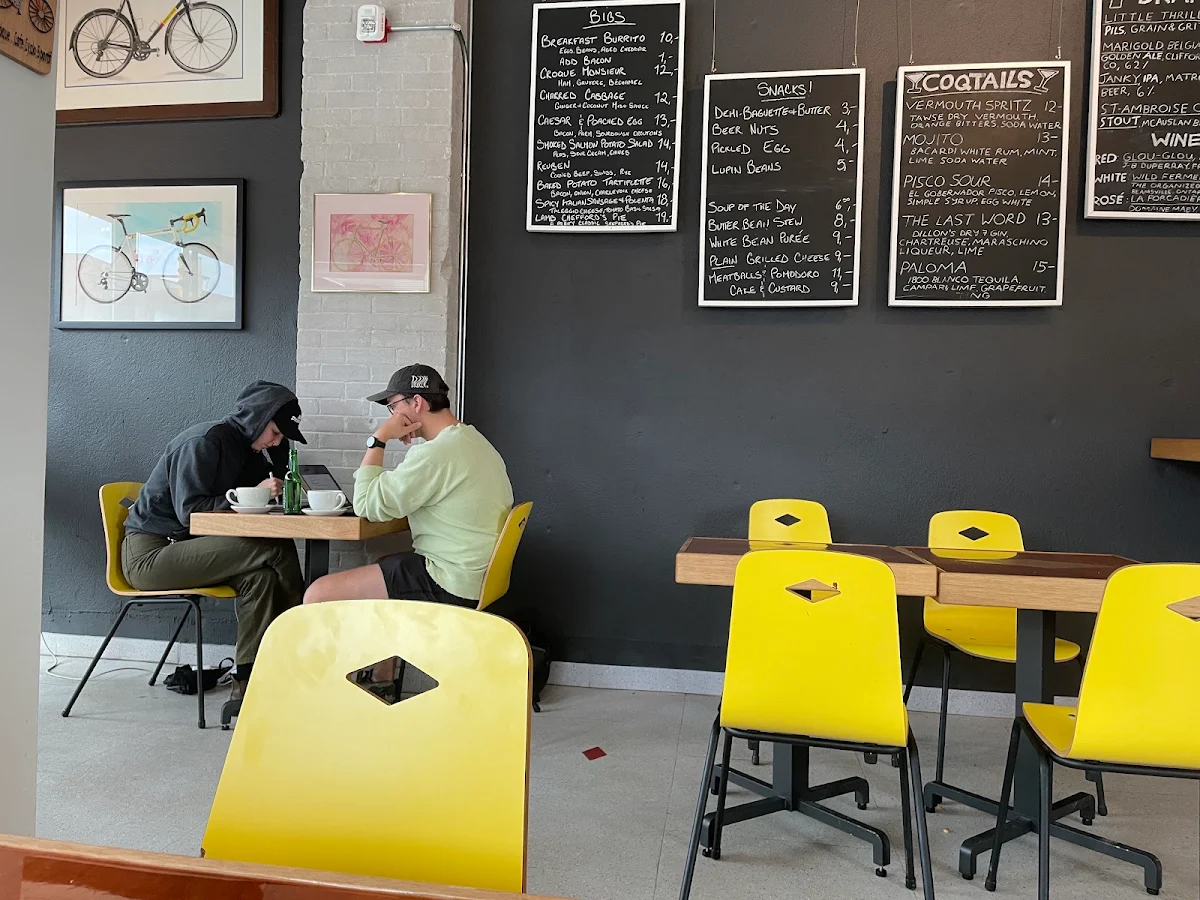 Vibe, Café Domestiique
