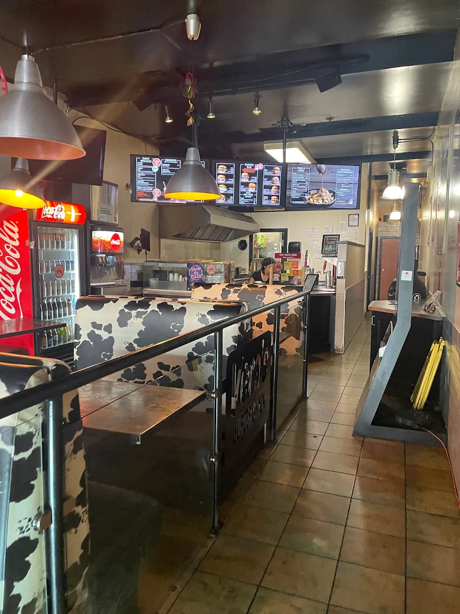 Vibe, Vera's Burger Shack