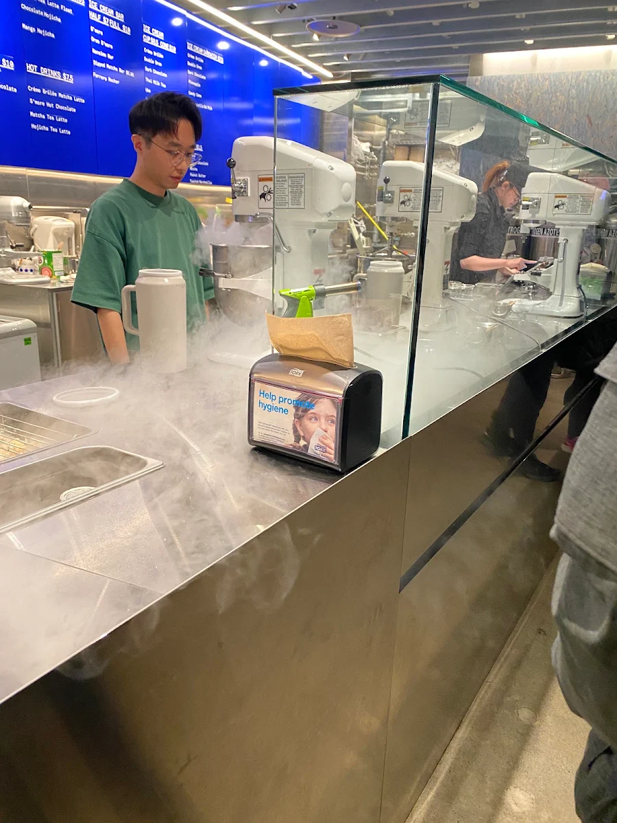 Vibe, Mister Artisan Ice Cream