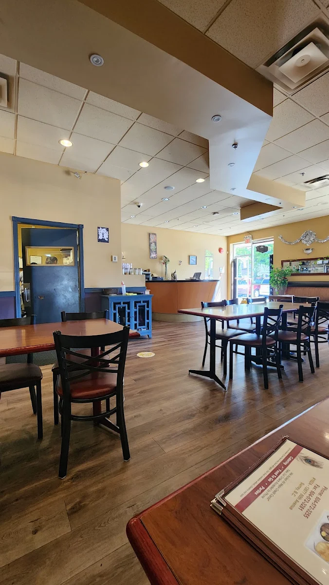 Vibe, Mayuri Indian Cuisine