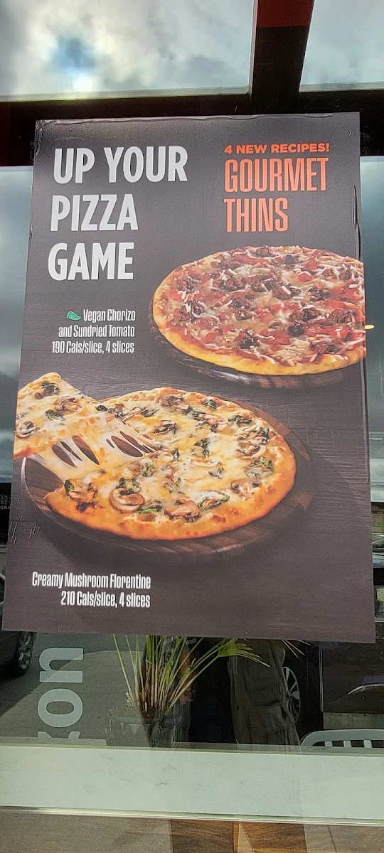 Menu, Pizza Pizza