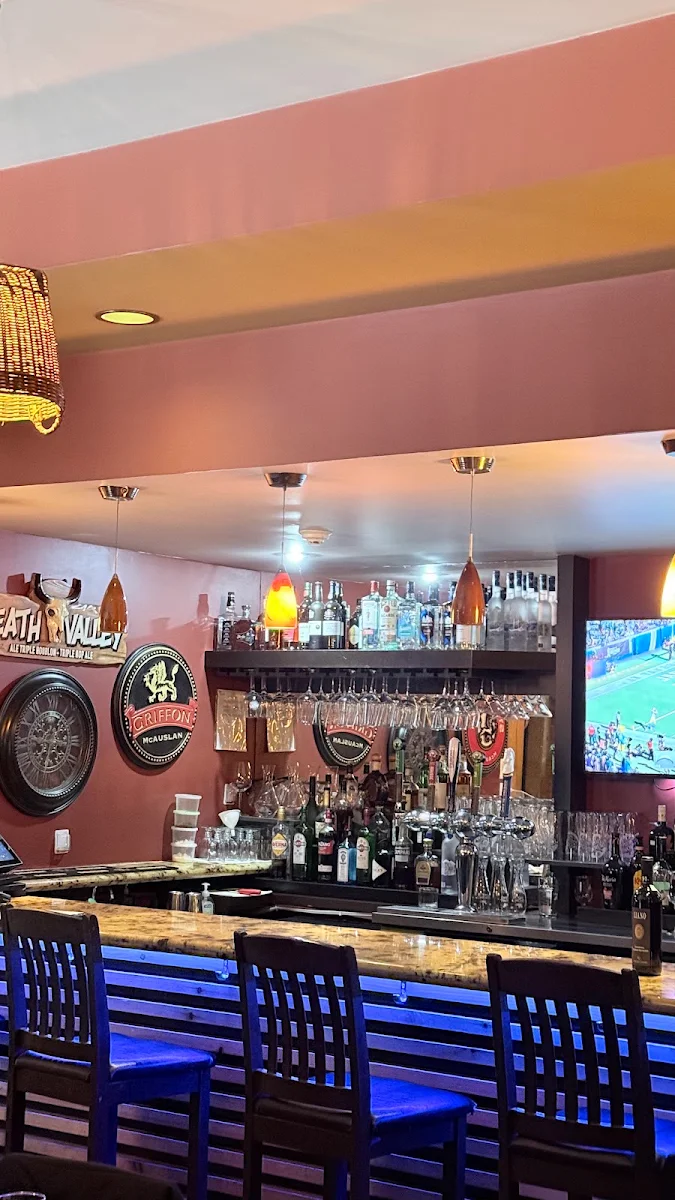 Vibe, Mamma Teresa Ristorante