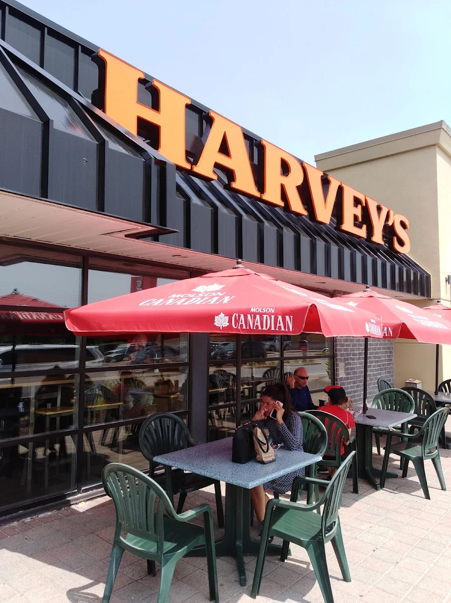 Vibe, Harvey's