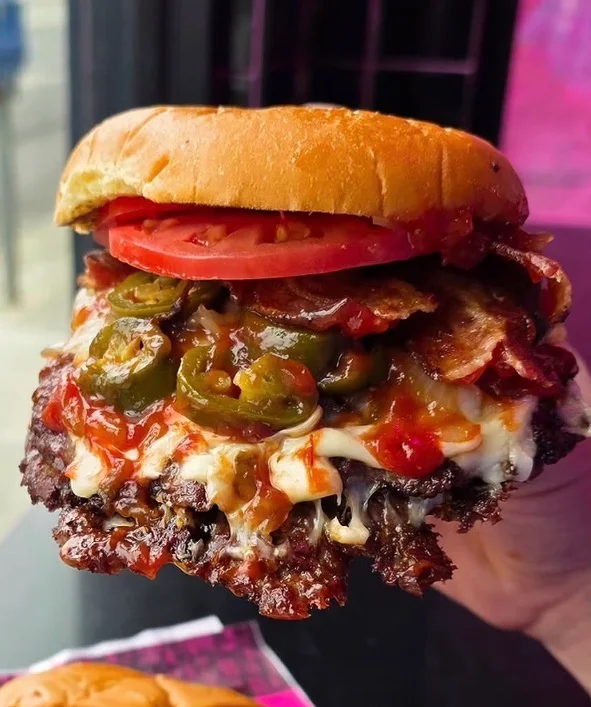 Food & drink, HOTTIES SMASHBURGERS