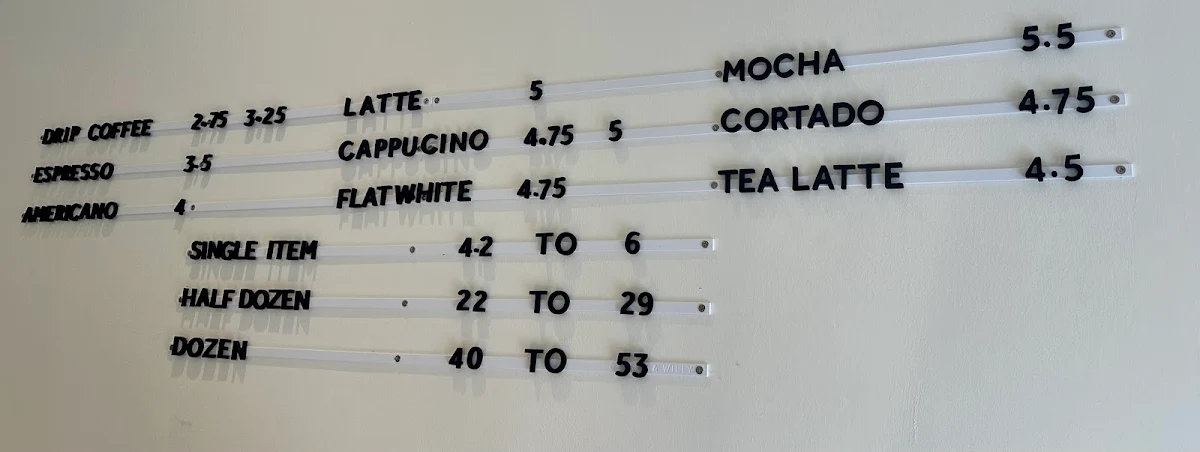 Menu, SuzyQ Doughnuts St. Laurent
