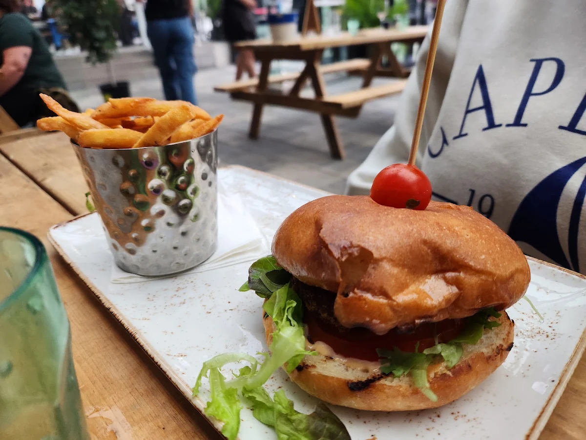 Food & drink photo 10