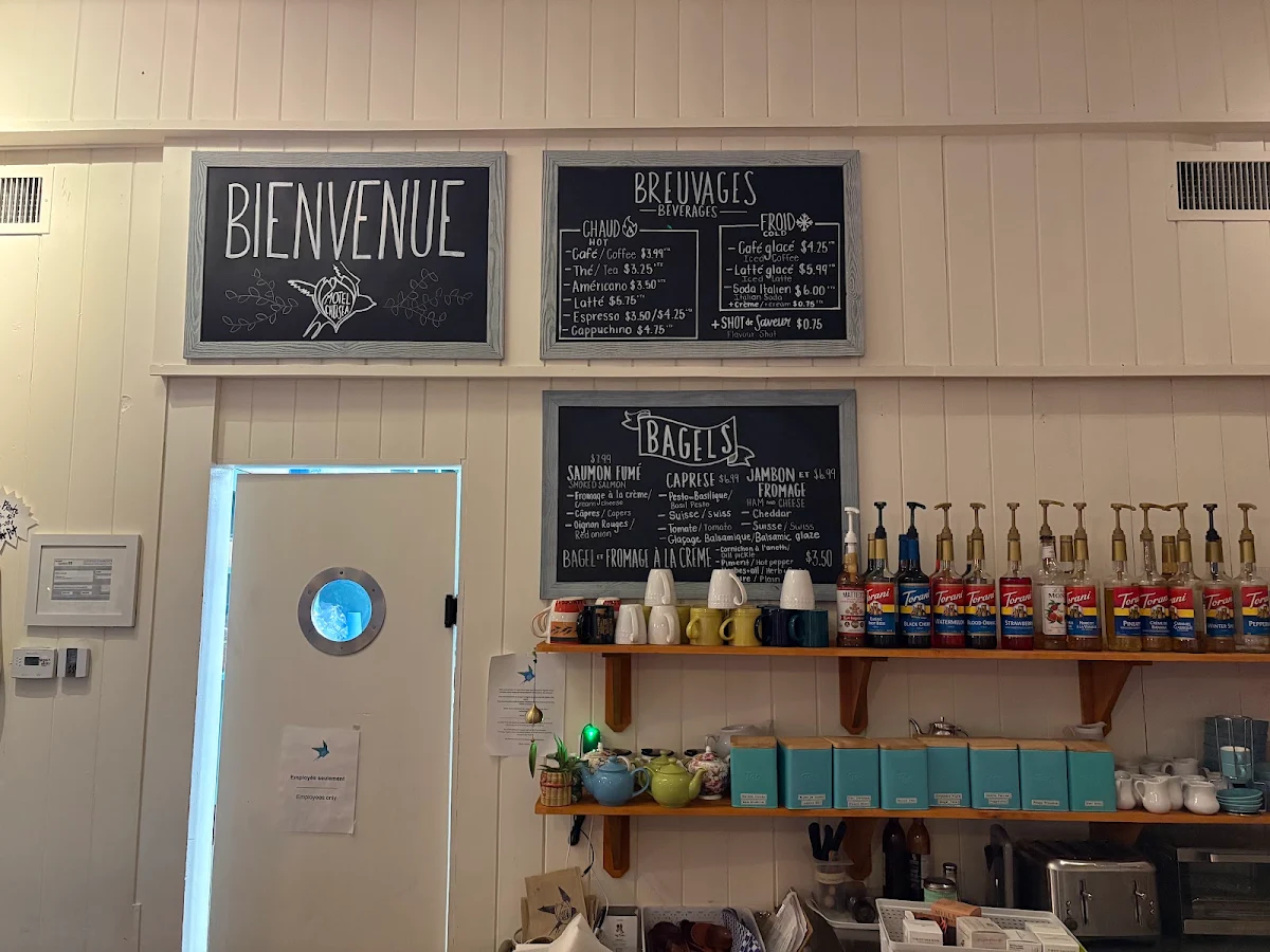 Menu, Oiseau Bleu Marché Café