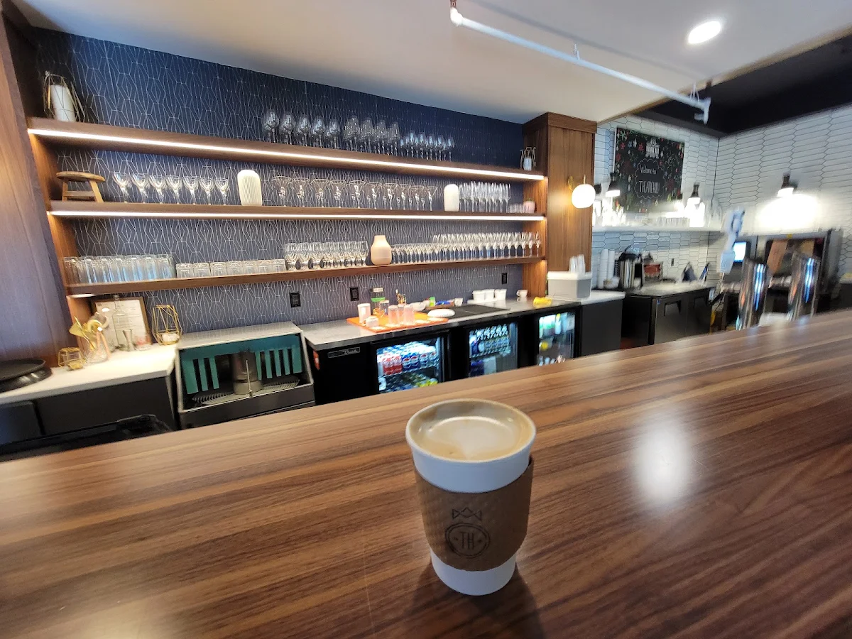 Vibe, Theatre Hill Bar + Café