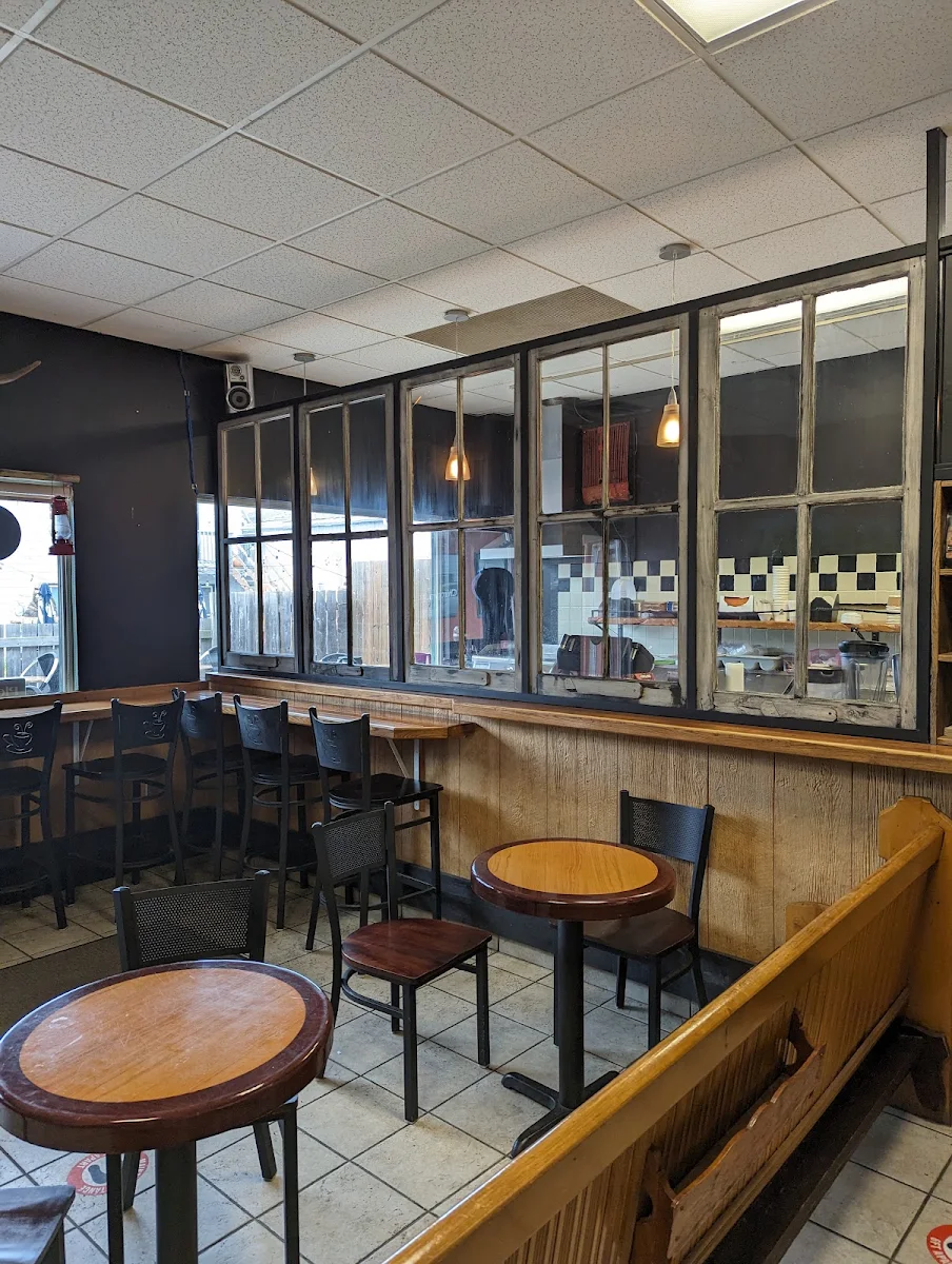 Vibe, The Woodfired Cafe