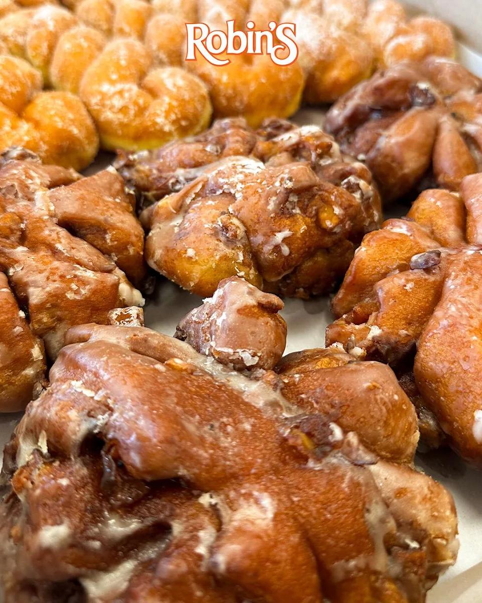 Food & drink, Robin's Donuts