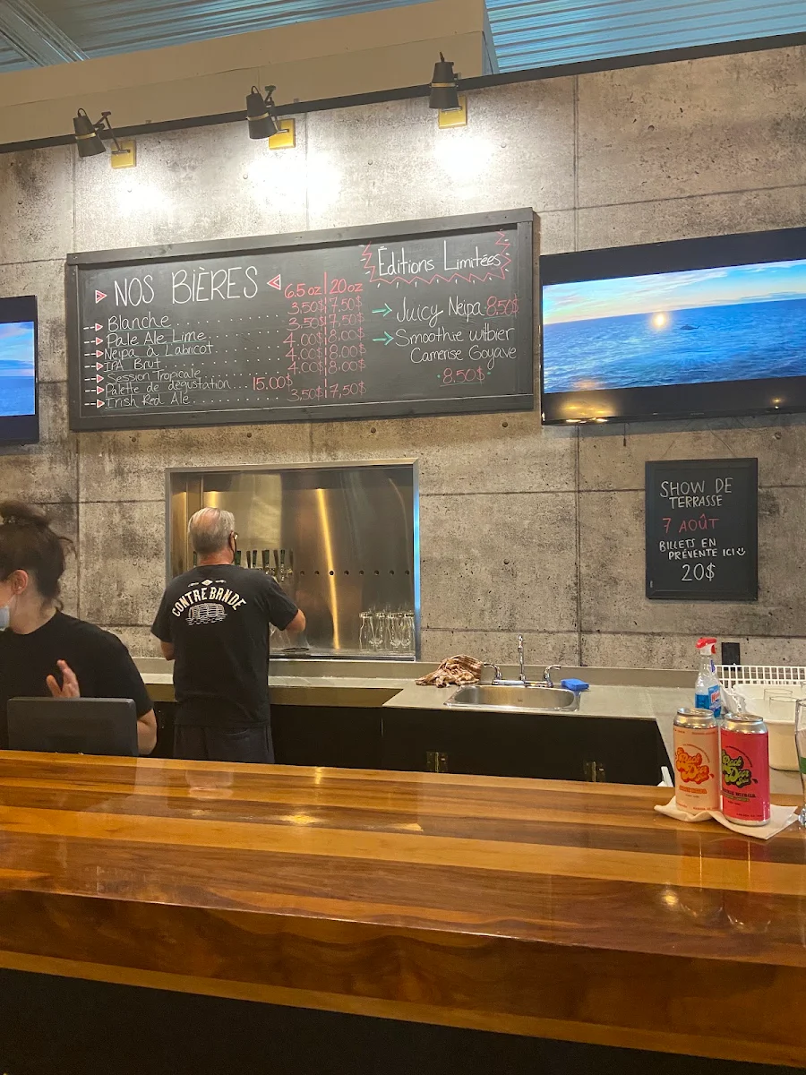 Menu, La Contrebande microbrasserie
