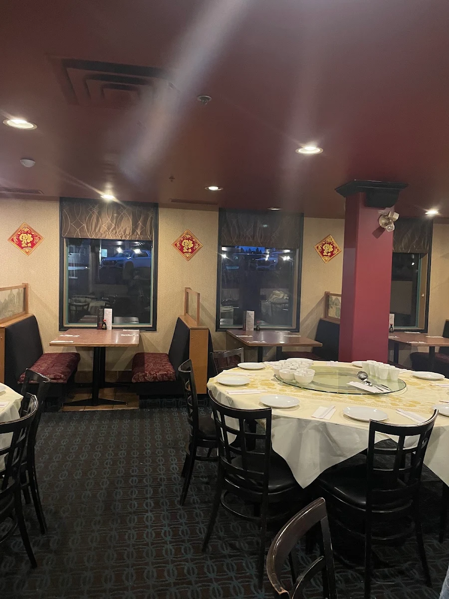 Vibe, Moon Wok