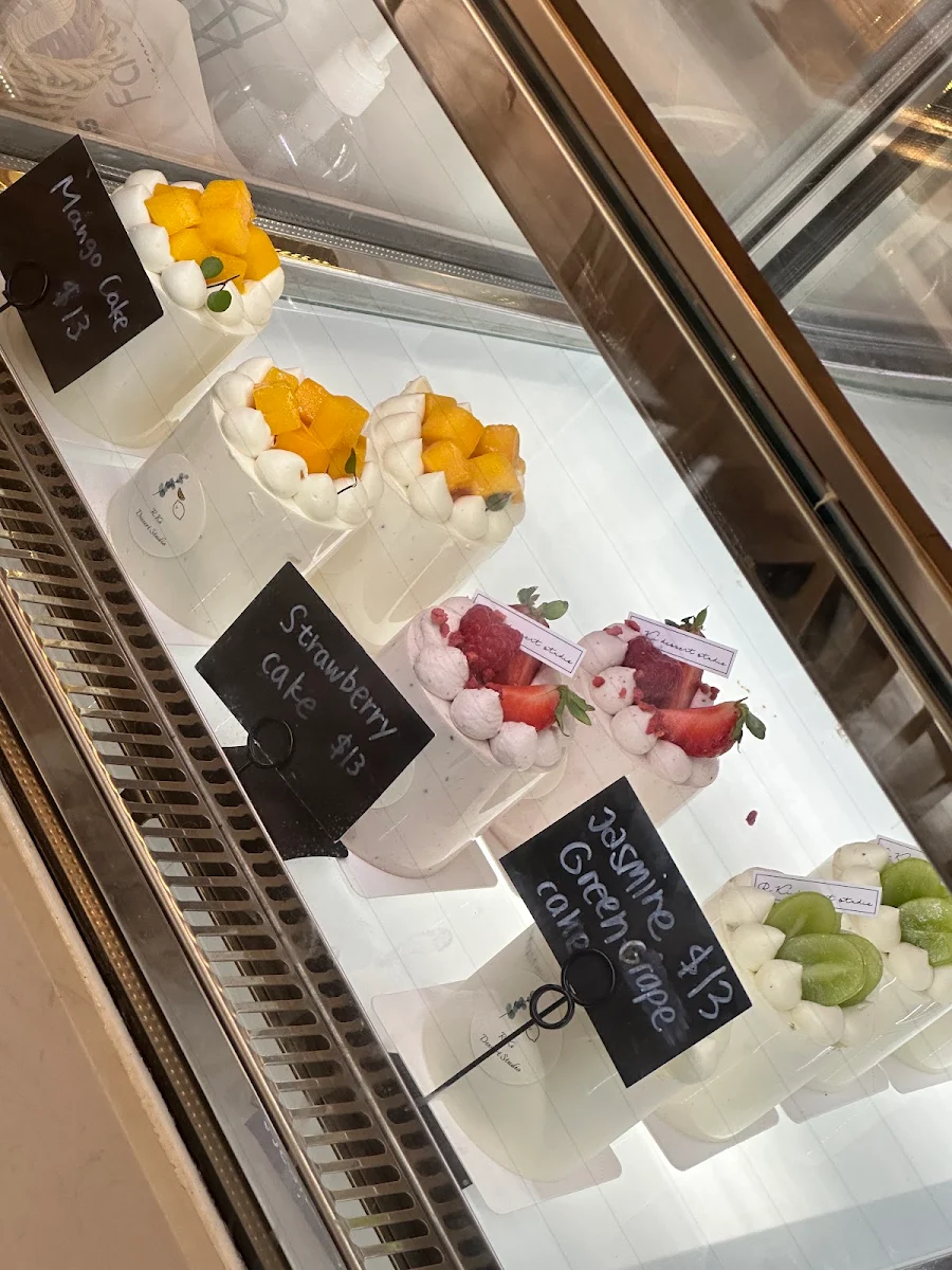 Menu, R Ki Dessert Studio