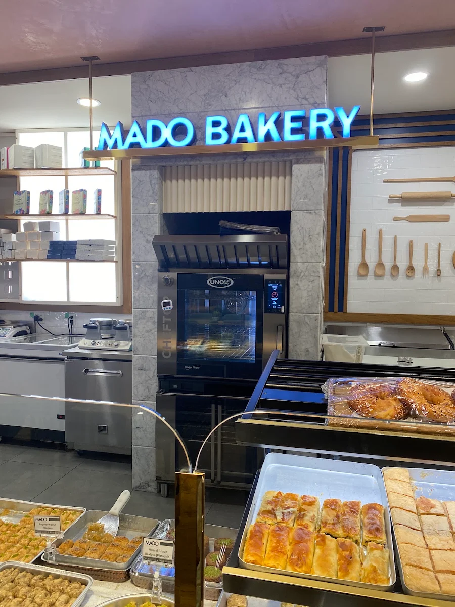 Vibe, MADO Yorkdale