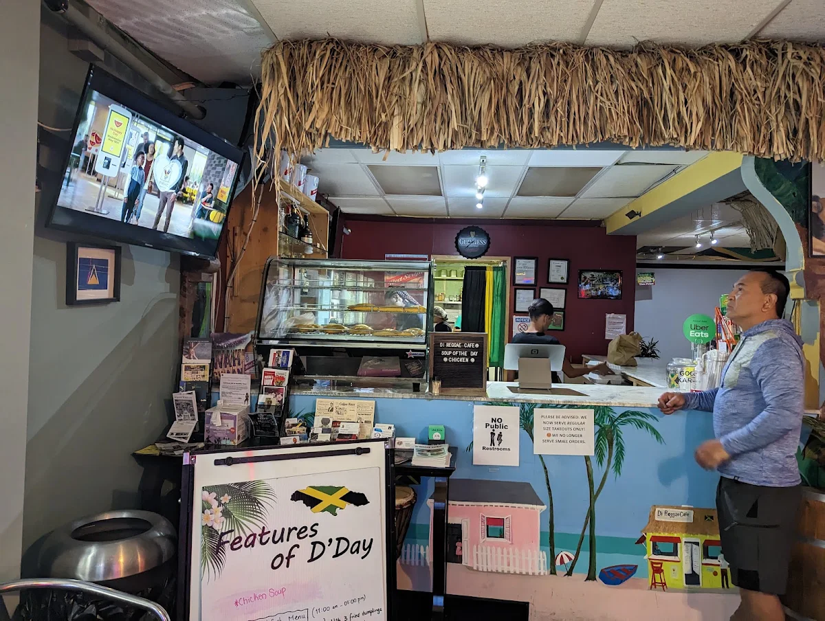 Vibe, Di Reggae Cafe