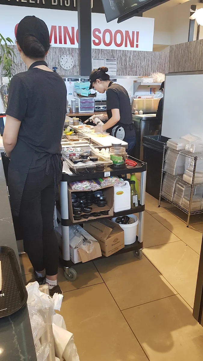 Vibe, Sushi Shop Winnipeg