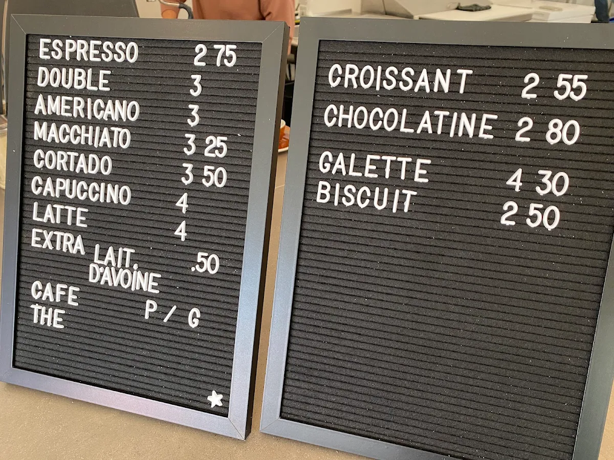 Menu, Café de la 3e