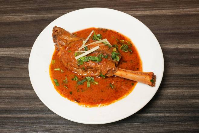 Lamb Shank and Naan (1 pc)