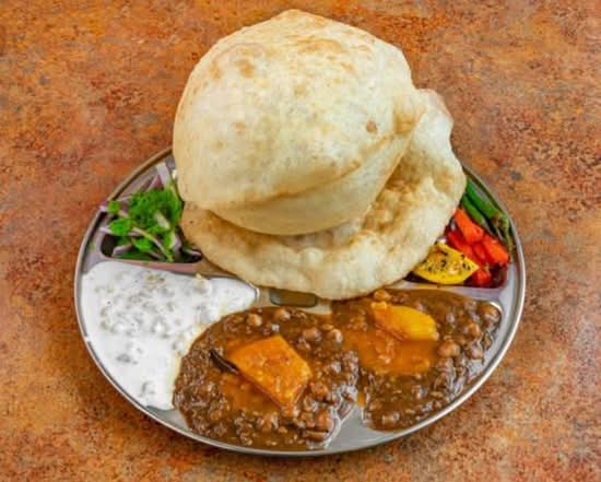 Chana Bhatura
