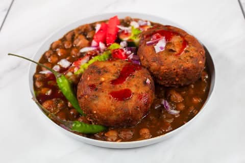 Aloo Tikki With Chana