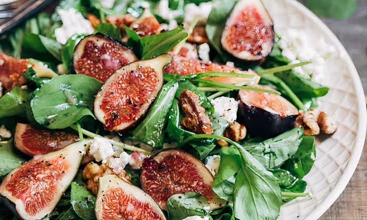 Small Arugula & Pear Salad