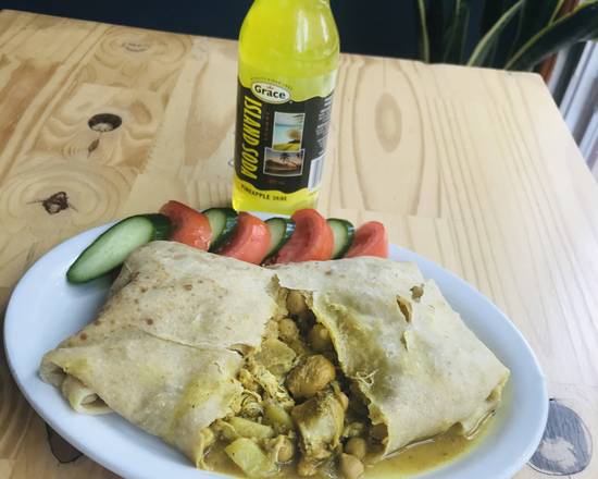 Rôti au poulet (désossée) / Chicken (Boneless) Roti
