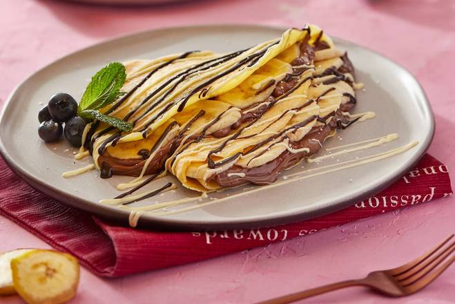 Under my Nutella Crepe