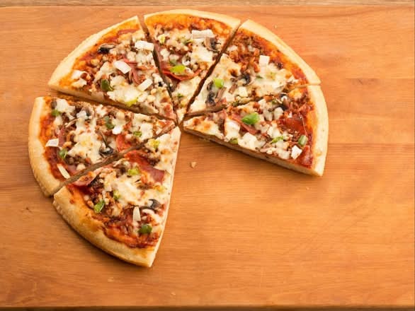 9" MegaMeat Pizza