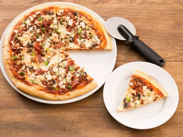 16" MegaMeat Pizza