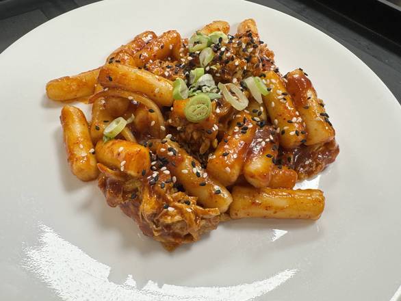 Tteokbokki/ Bánh gạo xào cay